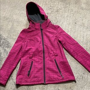 Ladies Xersion Performance Hot Pink Hooded Jacket with removable hood. Sz Medium